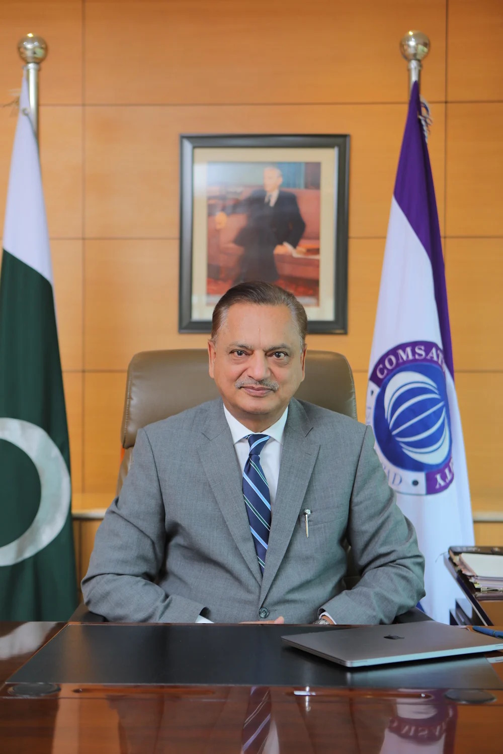 Prof. Dr. Raheel Qamar
