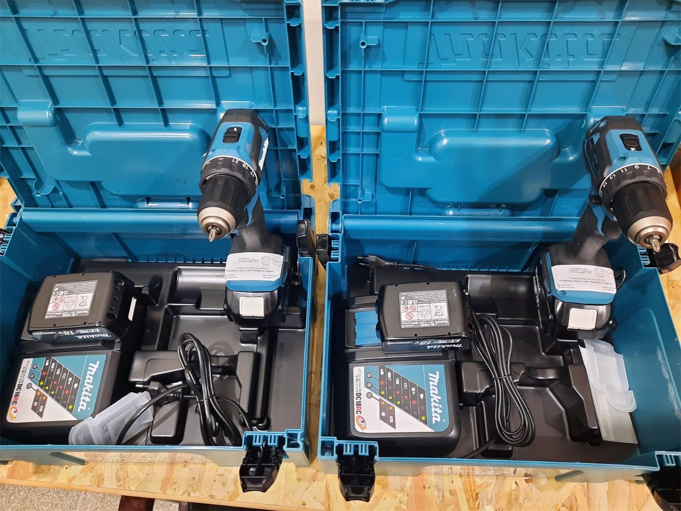 Makita cordless drill kits