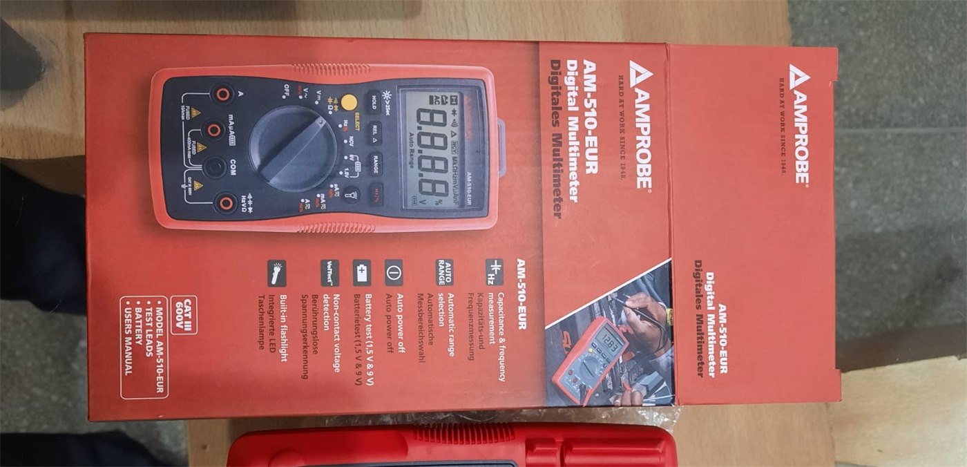 Digital multimeter