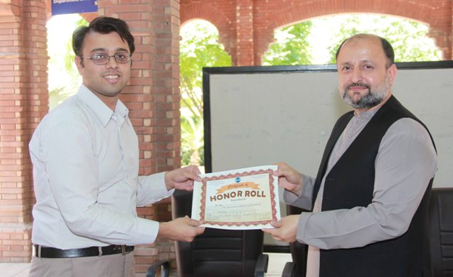 Honor Roll Certificates Distribution Ceremony