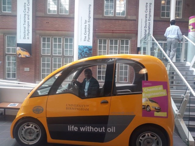 Dr. Rizwan Raza Presented Fuel Cell Research at NanoEnergy-2016, University of Liverpool, UK