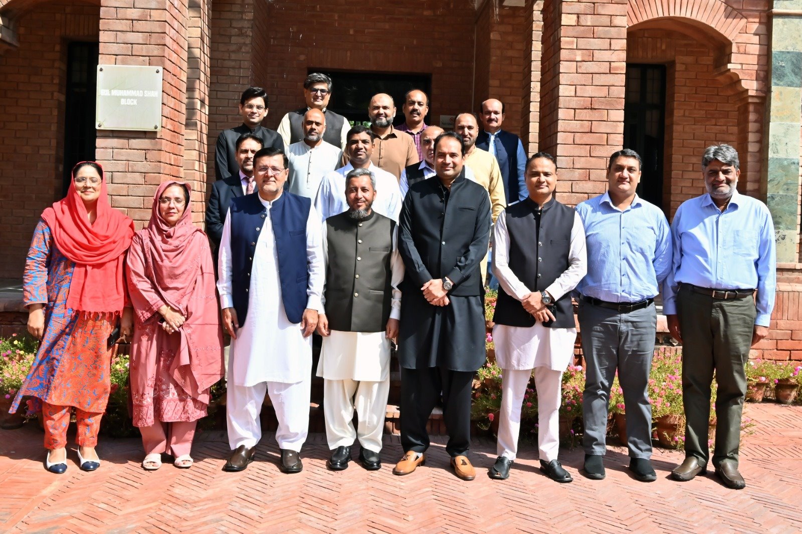 Director Holds First Introductory Meetings with Heads of Departments