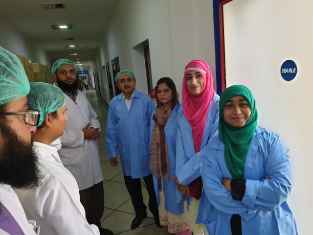 1st Industrial Visit of MS Students of Department of Chemistry to Searle Pharmaceutical Company