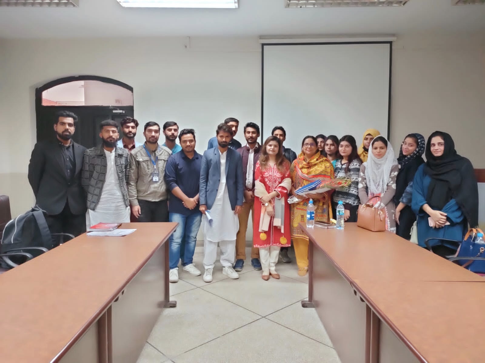 Workshop on Designing Interview Questions and Doing IPA and Thematic Analysis for Qualitative Data