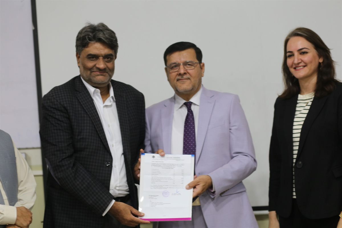 Over 80 Faculty and Staff Members Receive Time-Scale Promotions at COMSATS Lahore