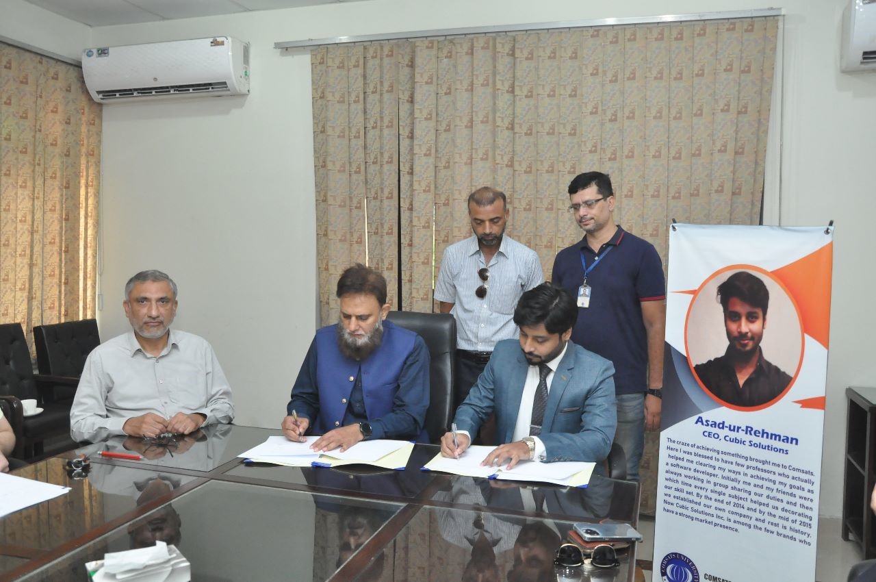 Five Chief Executive Officers from International Software Companies Visited the Department of CS