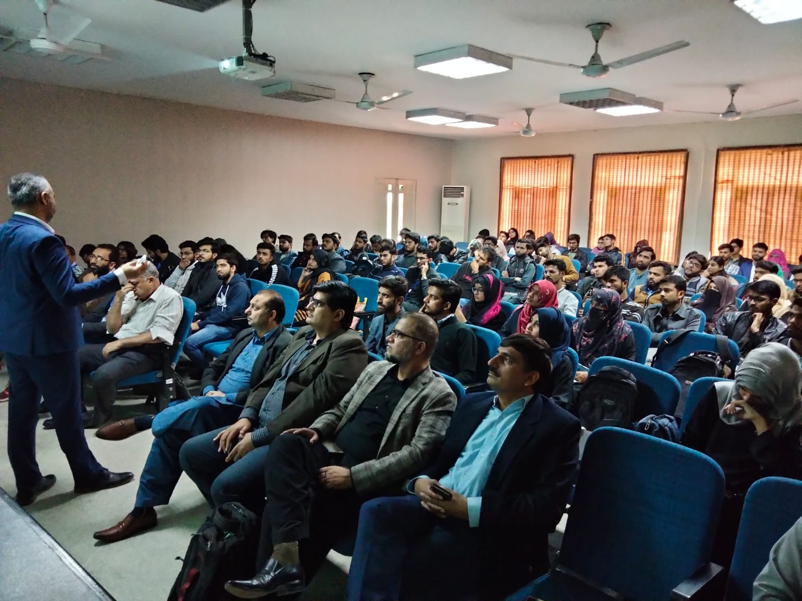Seminar on The New Oil: Data Science and the Future