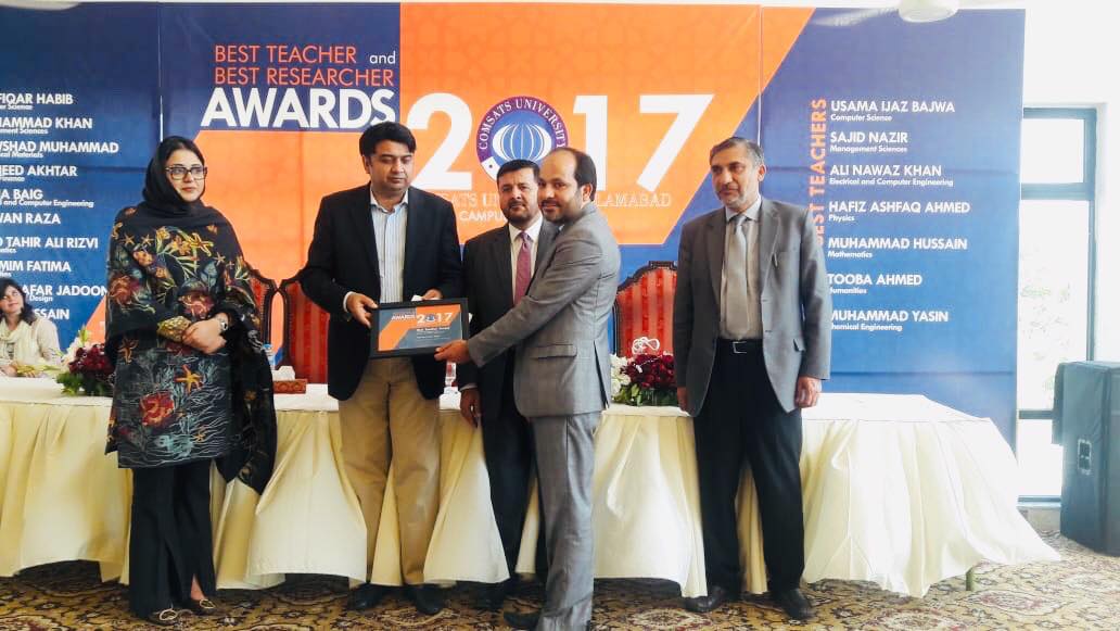 Dr. Muhammad Yasin Awarded Best Teacher of Chemical Engineering for 2017