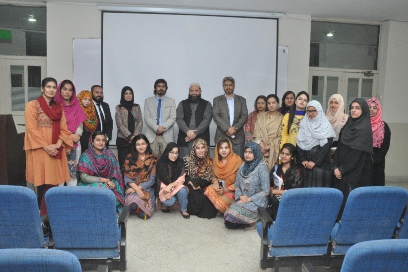 Seminar on Qualitative Data Analysis