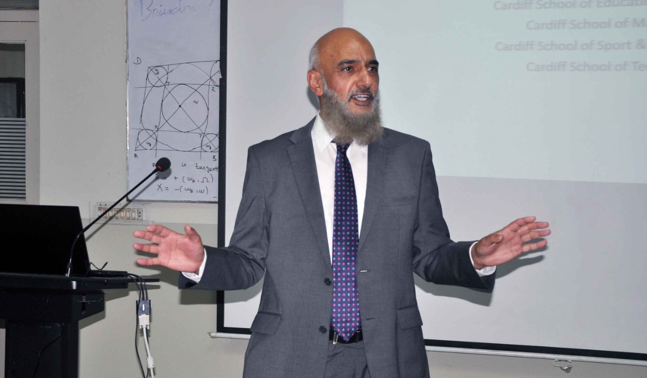 Seminar on International Student Scholarships Opportunities in U.K.