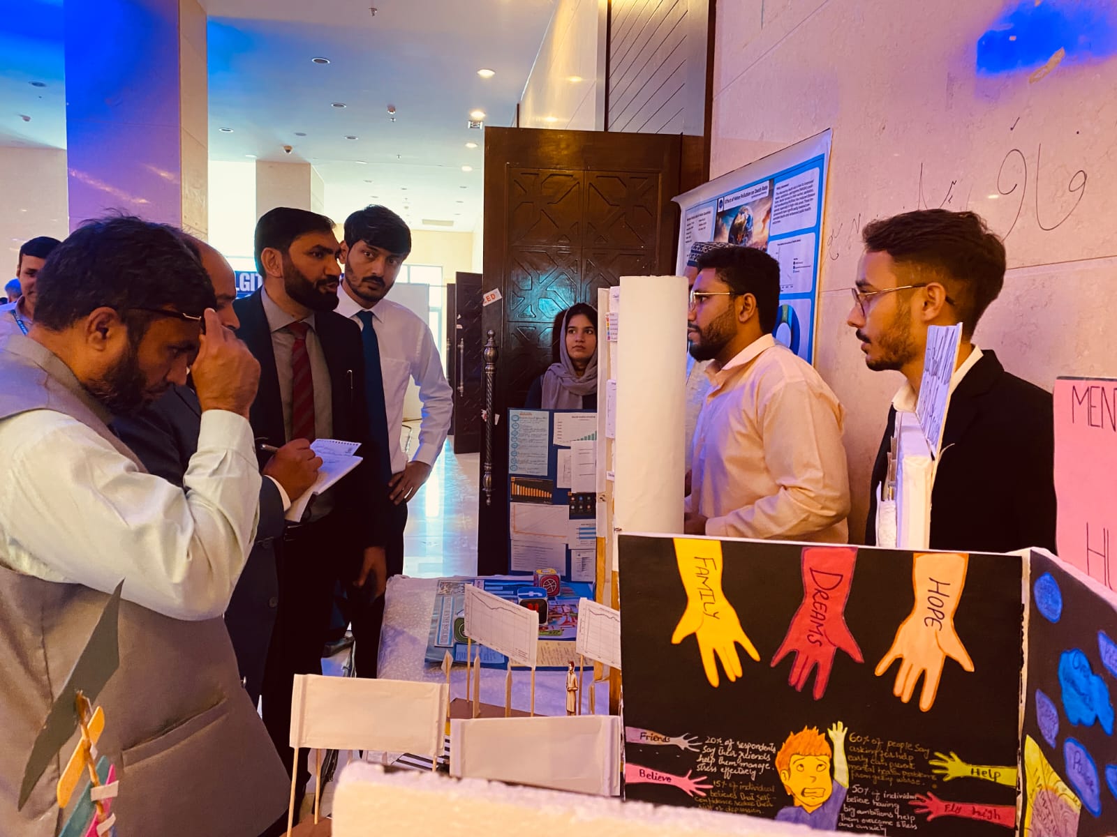 CUI- Lahore Statistics Team Secures First Place in Data Visualization Competition at DATA FEST