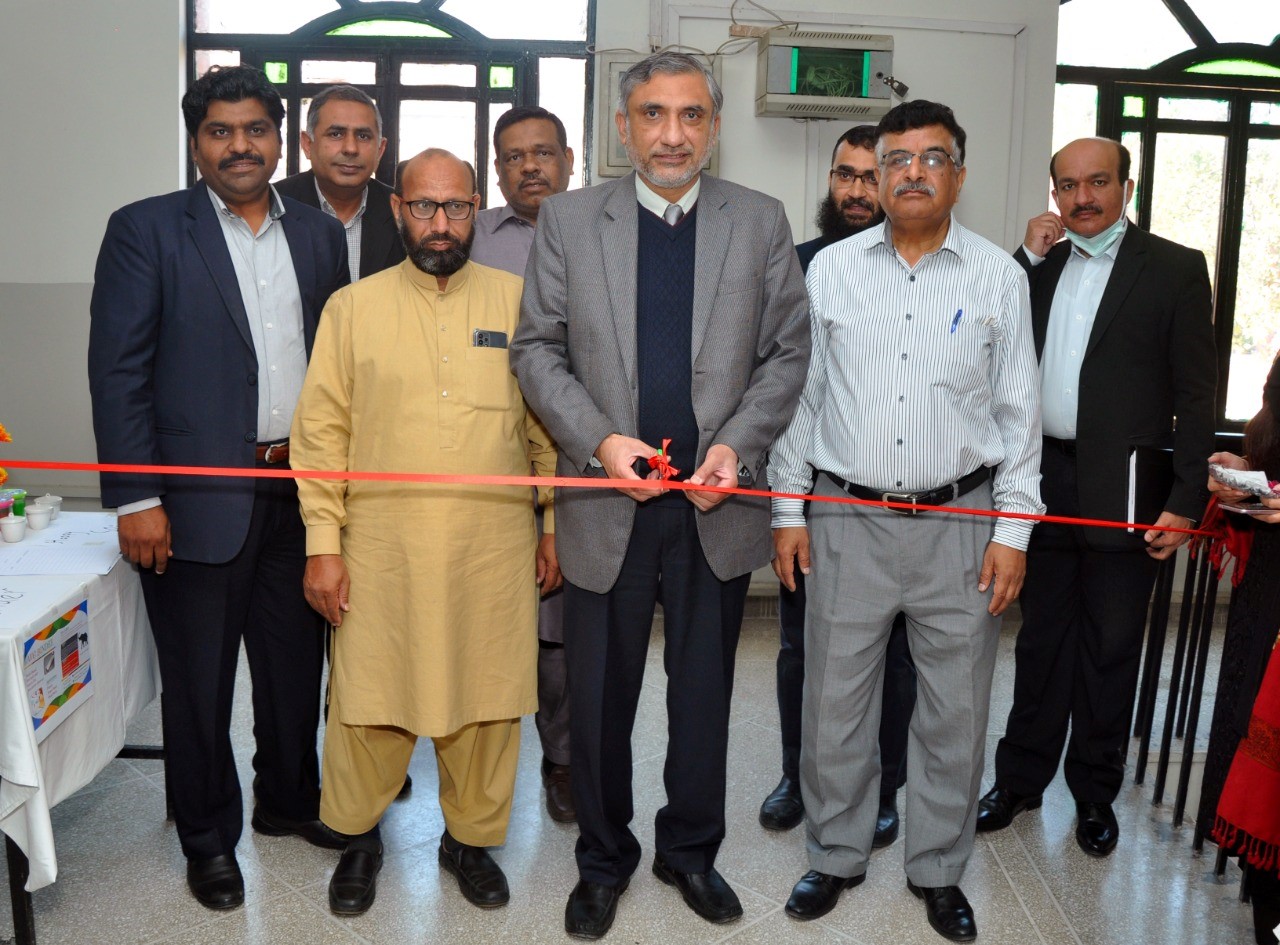 Industrial Chemistry Course’s Product Exhibition SP-2022