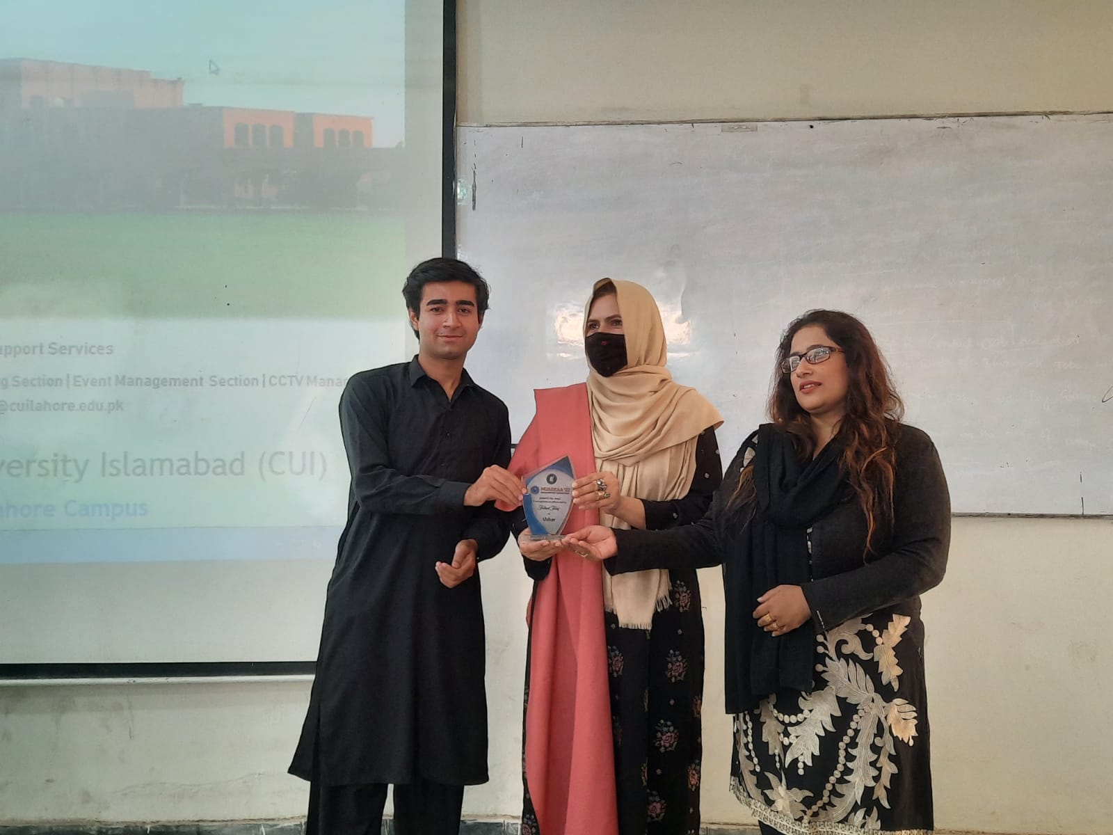 Award Distribution Ceremony: All Pakistan Parliamentary Debate Competition MUARKAA 22