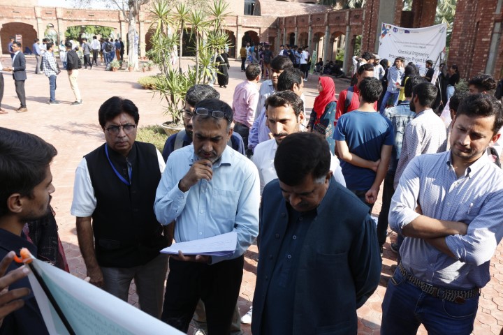 Innovative Achievements: Chemical Engineering Event Highlights Student Entrepreneurship