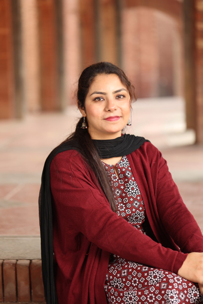 Saman Riaz